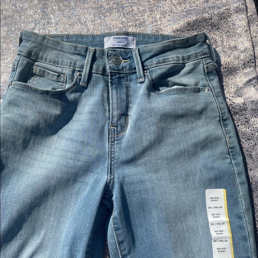 Denizen mid- rise skinny jeans